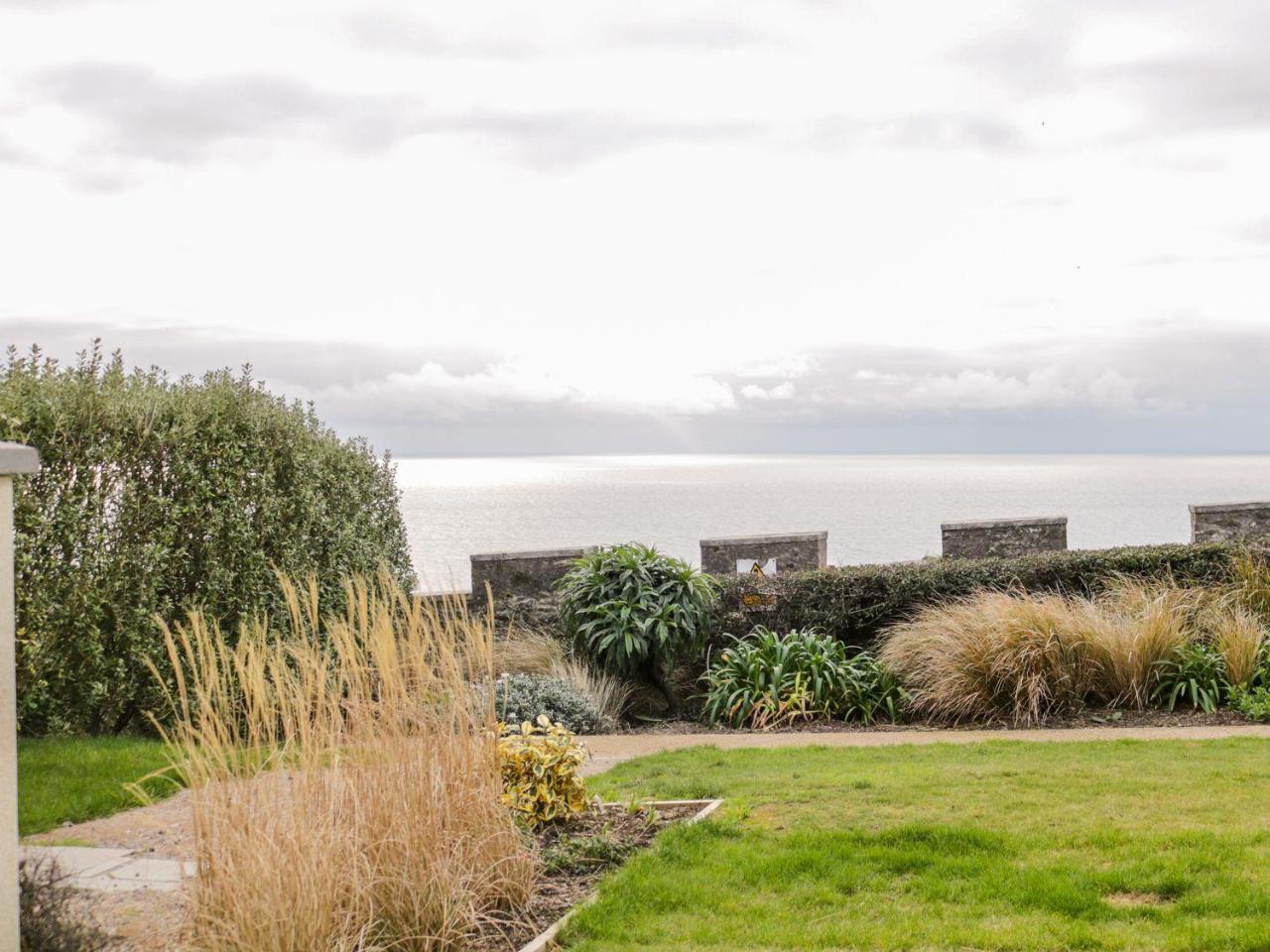 Gara Rock - Garden Apartment 7, Salcombe Buitenkant foto