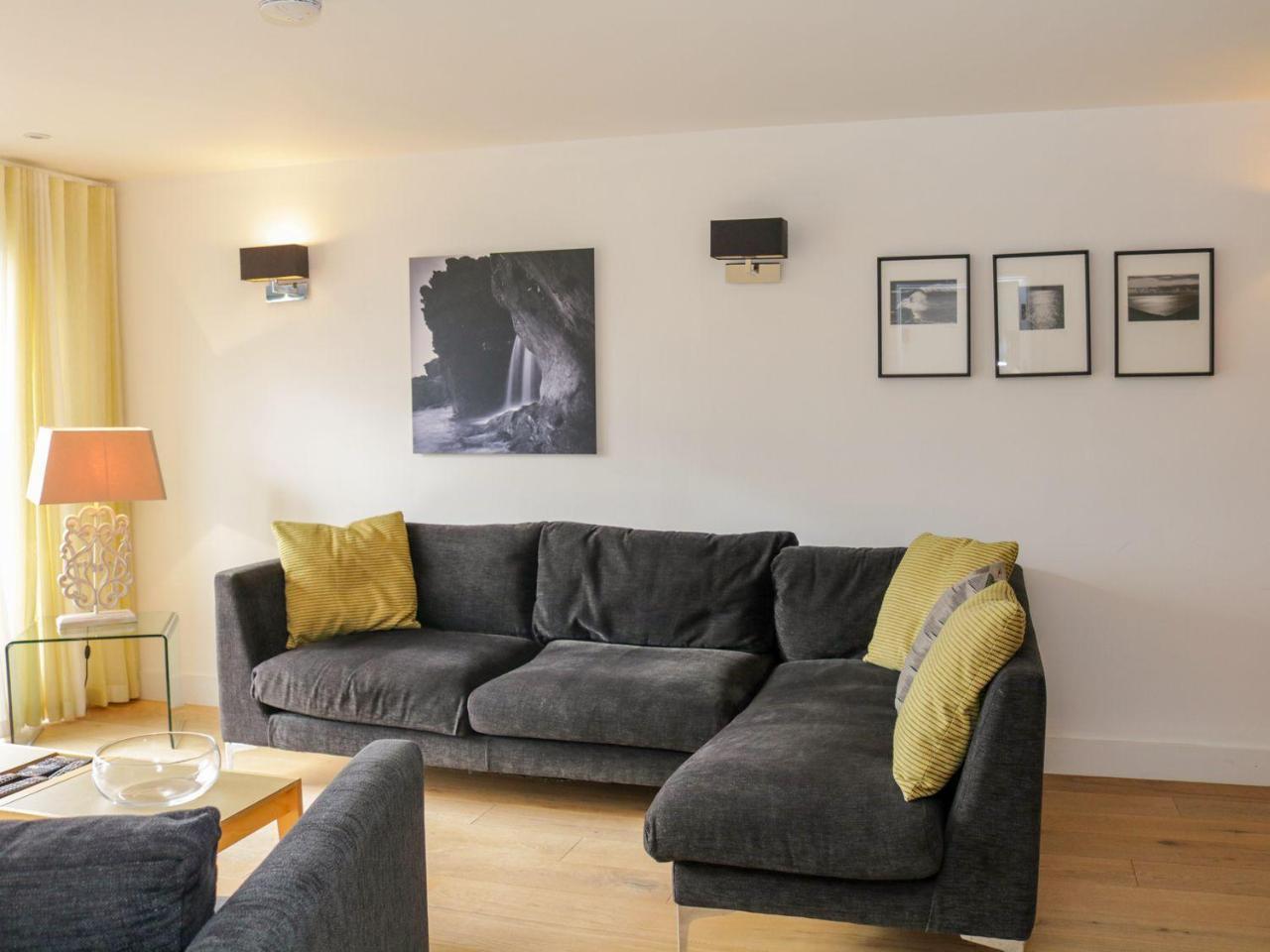 Gara Rock - Garden Apartment 7, Salcombe Buitenkant foto